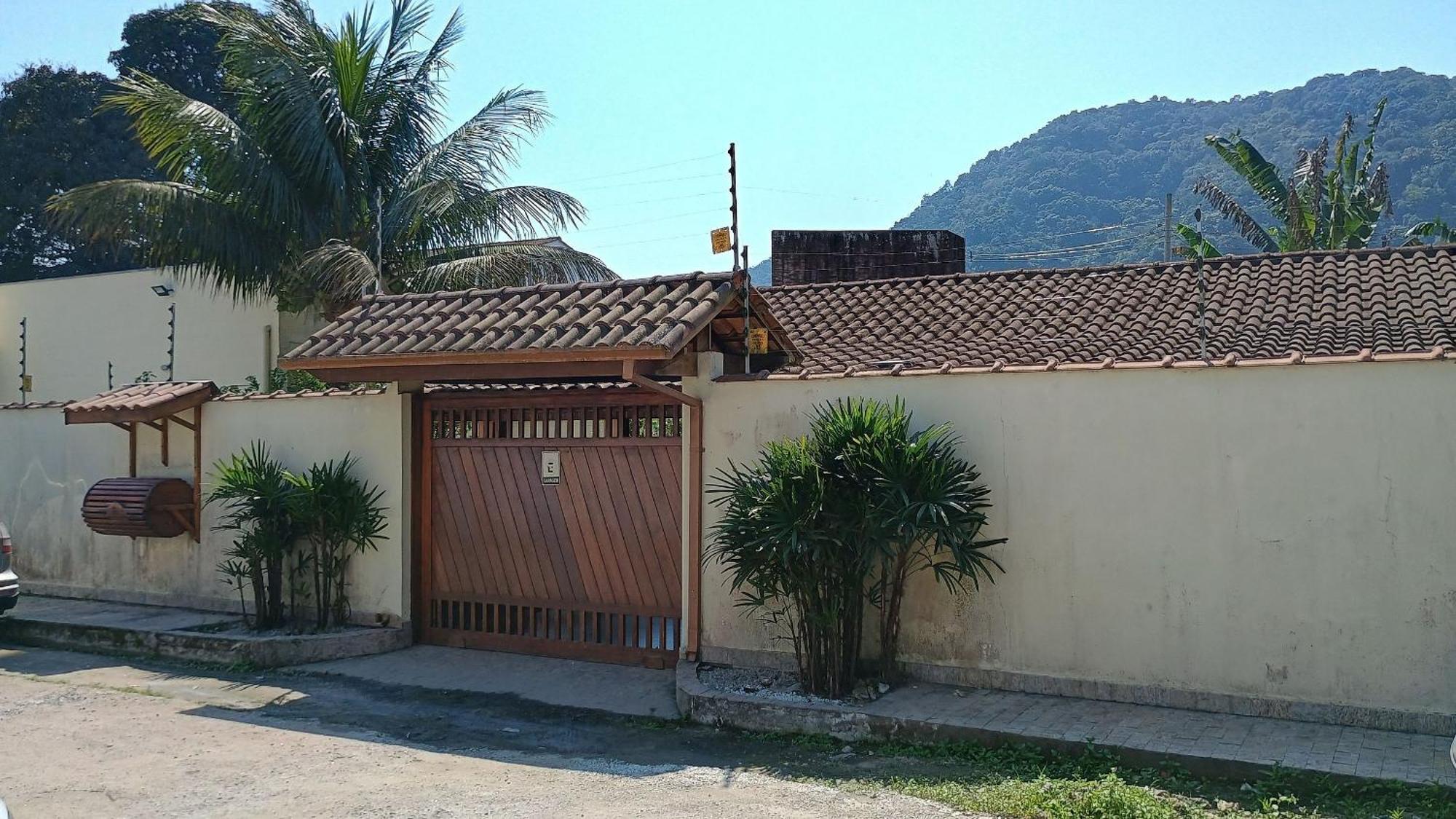 Moreira Casa Com Churrasqueira E Ar-Condicionado Ubatuba Exterior photo